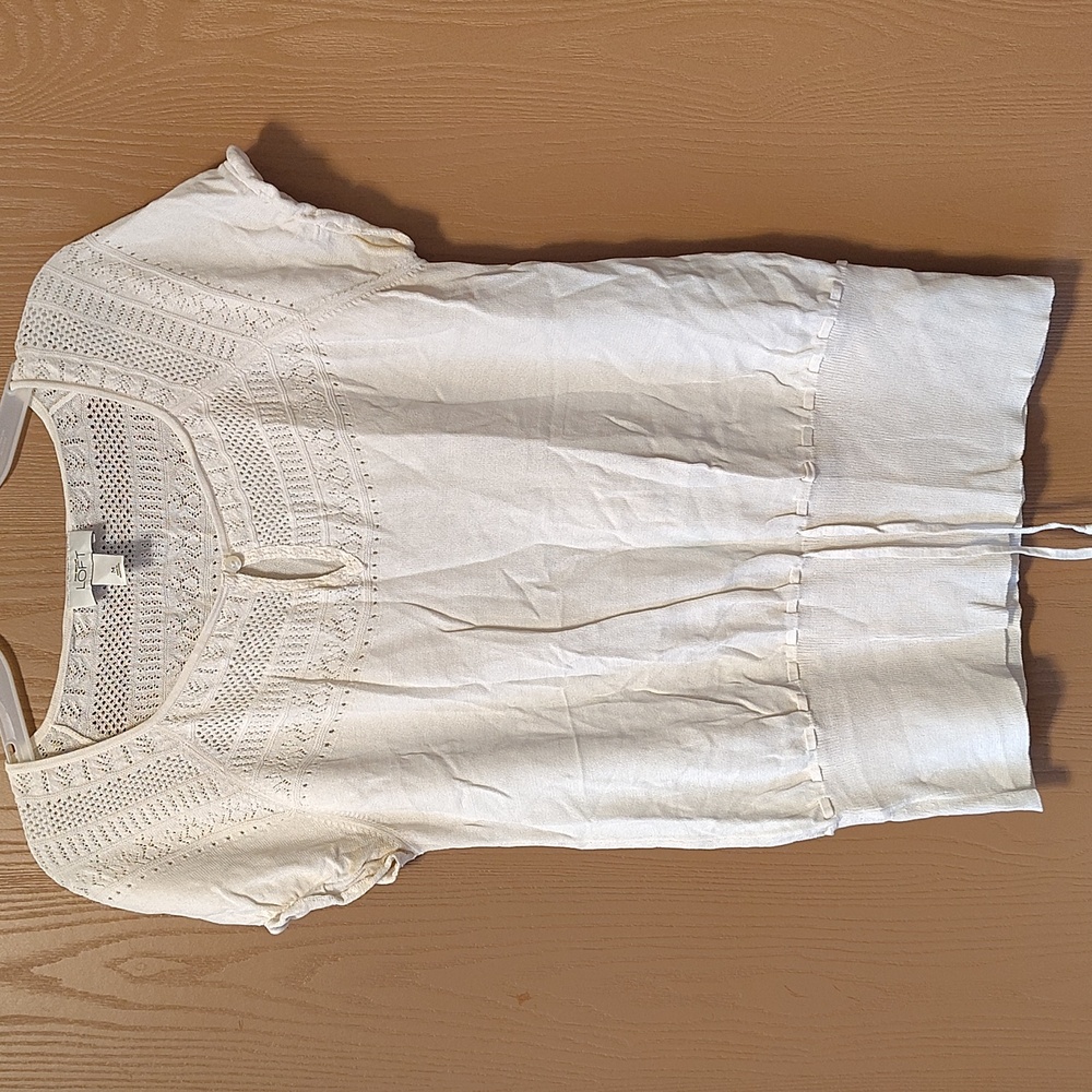 Bell sleeve top